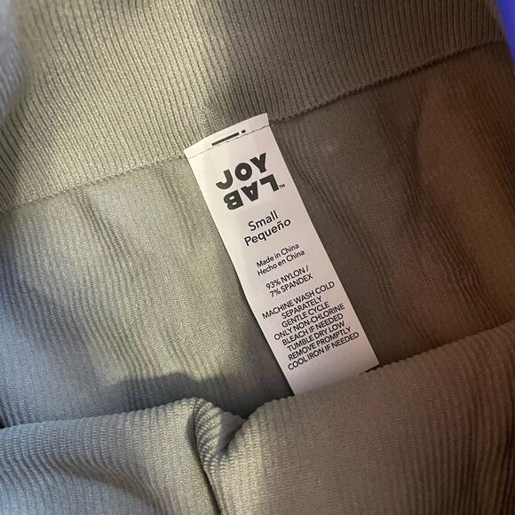 Joy Lab NWT Grey Workout Shorts Small - Picture 3 of 5